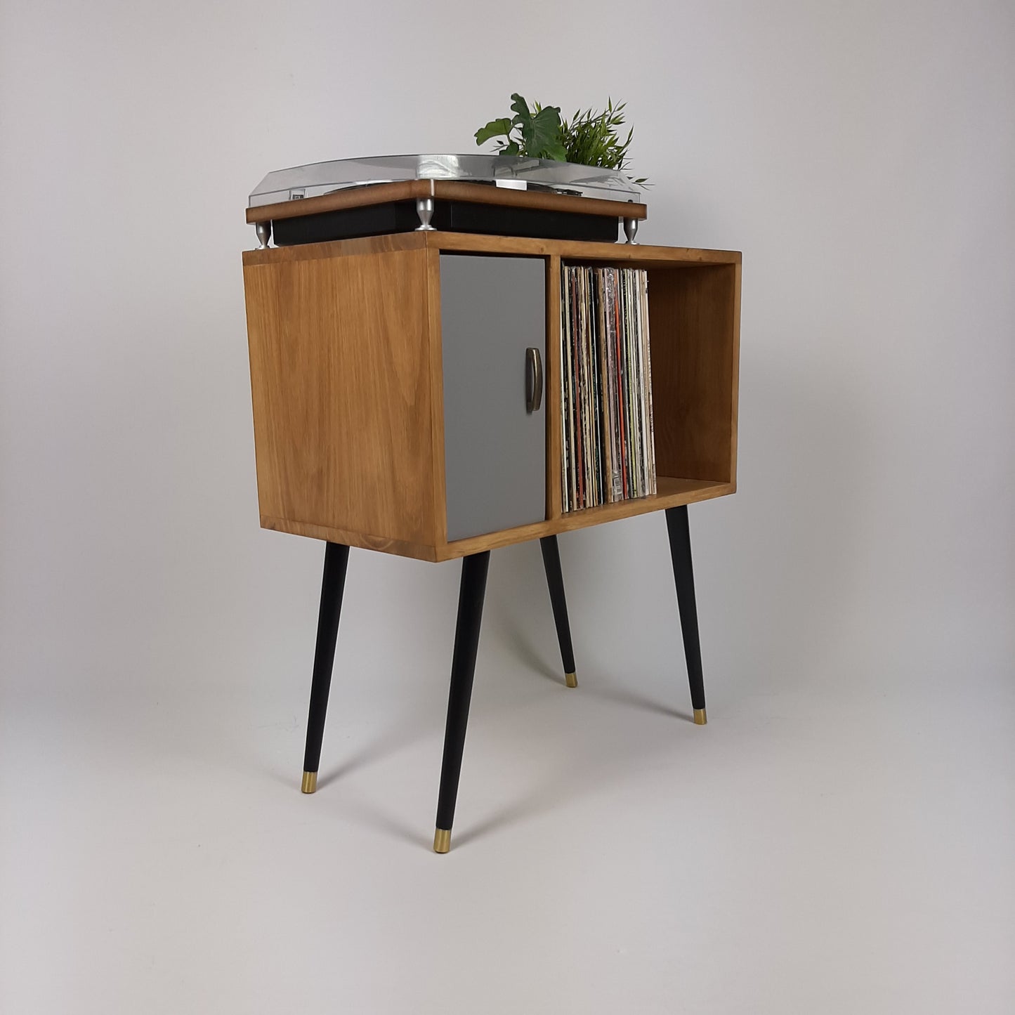 Oak Sideboard with Grey Door | Vinyl Record Storage | Console Table | Record Cabinet | Mid Century Modern Legs | Dansette Record Table